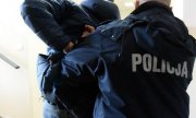 Mężczyzna był nietrzeźwy i nie reagował na polecenia policjantów