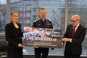 Współpraca dla bezpieczeństwa. Umowa z Komendą Główną Policji i 15 mln zł na sprzęt od Fundacji ORLEN