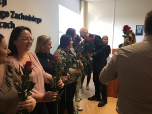 Obchody Dnia Kobiet w Komendzie Powiatowej Policji dla Powiatu Warszawskiego Zachodniego z siedzibą w Starych Babicach