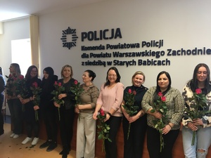 Obchody Dnia Kobiet w Komendzie Powiatowej Policji dla Powiatu Warszawskiego Zachodniego z siedzibą w Starych Babicach