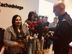 Obchody Dnia Kobiet w Komendzie Powiatowej Policji dla Powiatu Warszawskiego Zachodniego z siedzibą w Starych Babicach