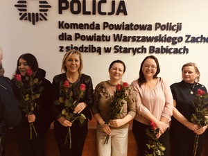Obchody Dnia Kobiet w Komendzie Powiatowej Policji dla Powiatu Warszawskiego Zachodniego z siedzibą w Starych Babicach