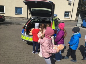 Spotkanie dzieci z Policjantem